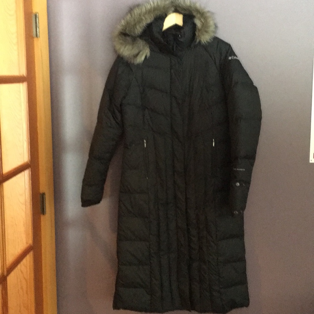 Long Down Coat - Columbia - size M